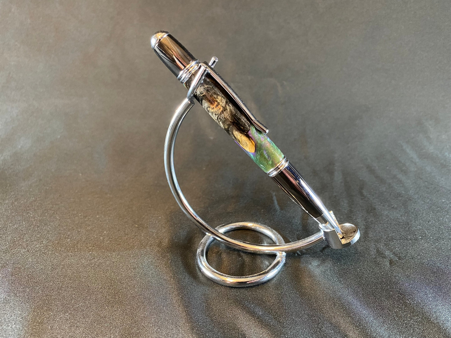 Purple and Green Titanium / Rhodium Buckeye Burl Twist Pen